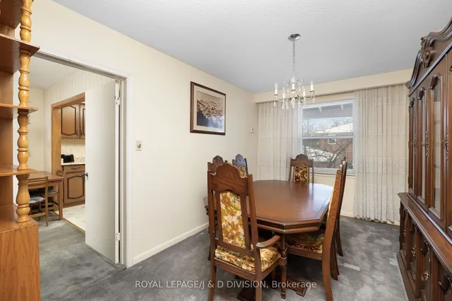 Additional image 6 of 51 Edinborough Crt