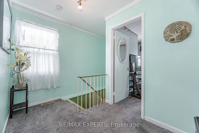 Additional image 20 of 28 Traverston Crt