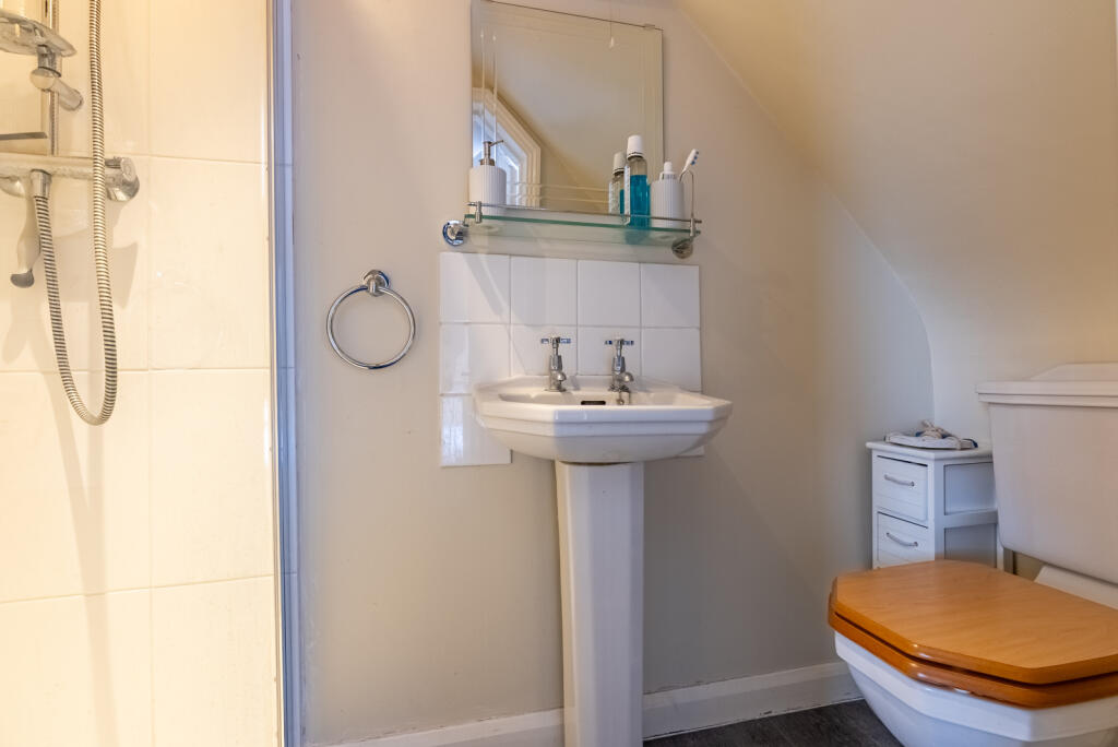 Additional image 21 of Collyer Road, London Colney, St. Albans, Hertfordshire, AL2