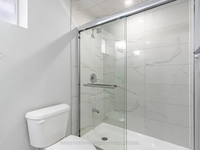 Additional image 36 of 78 Roulette Cres