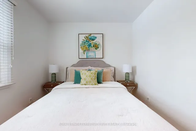 Additional image 29 of 207 Blake Ave