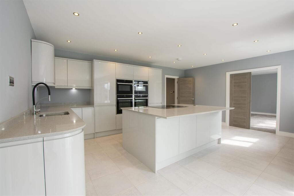 Additional image 4 of Rednal Road, Birmingham, B38