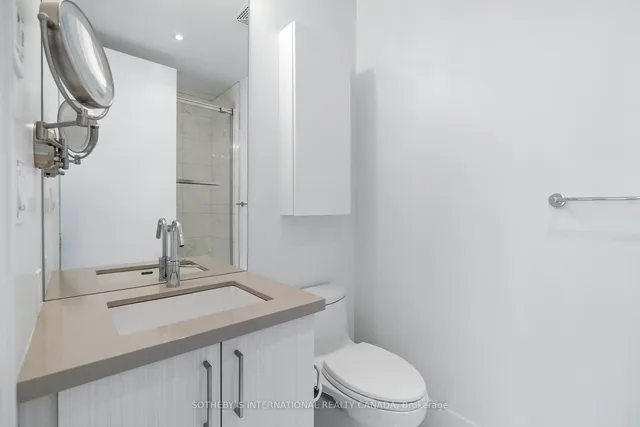 Additional image 17 of 39 Queens Quay Unit 803