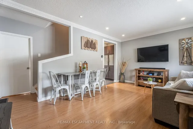 Additional image 8 of 15 Eastvale Pl