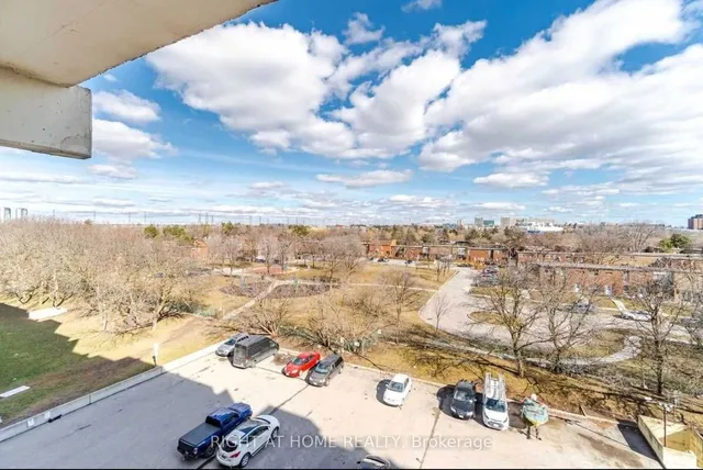 Additional image 28 of 4673 Jane St Unit 621