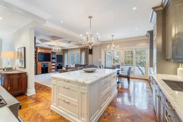 Additional image 9 of 118 Strathallan Blvd