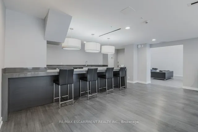 Additional image 20 of 1940 Ironstone Dr Unit 311