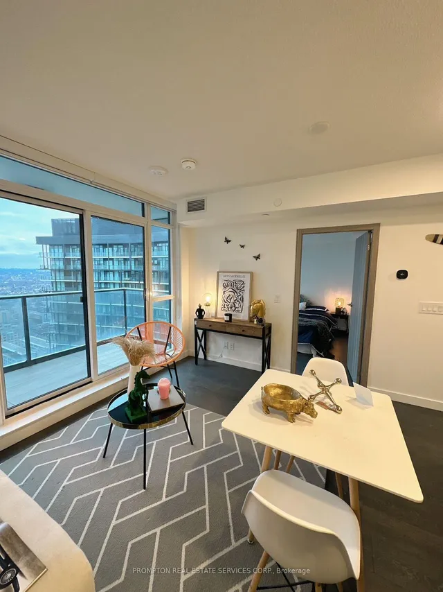 Additional image 17 of 38 WIDMER St Unit 2908