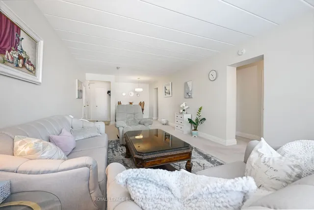 Additional image 13 of 2422 New St Unit 9