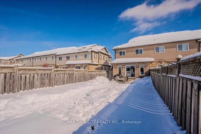 Additional image 32 of 238 Countrystone Cres