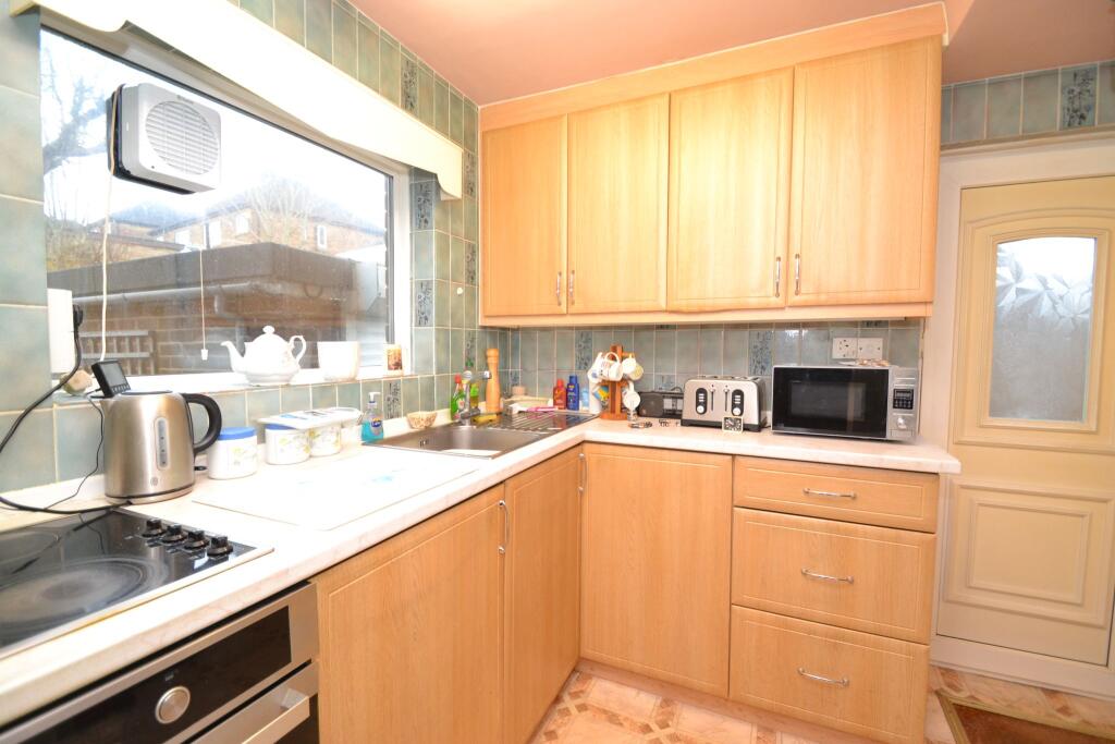 Additional image 6 of Pellon Terrace, Idle,