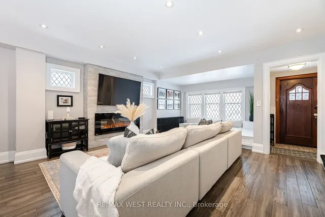 Additional image 4 of 17 Branch Ave