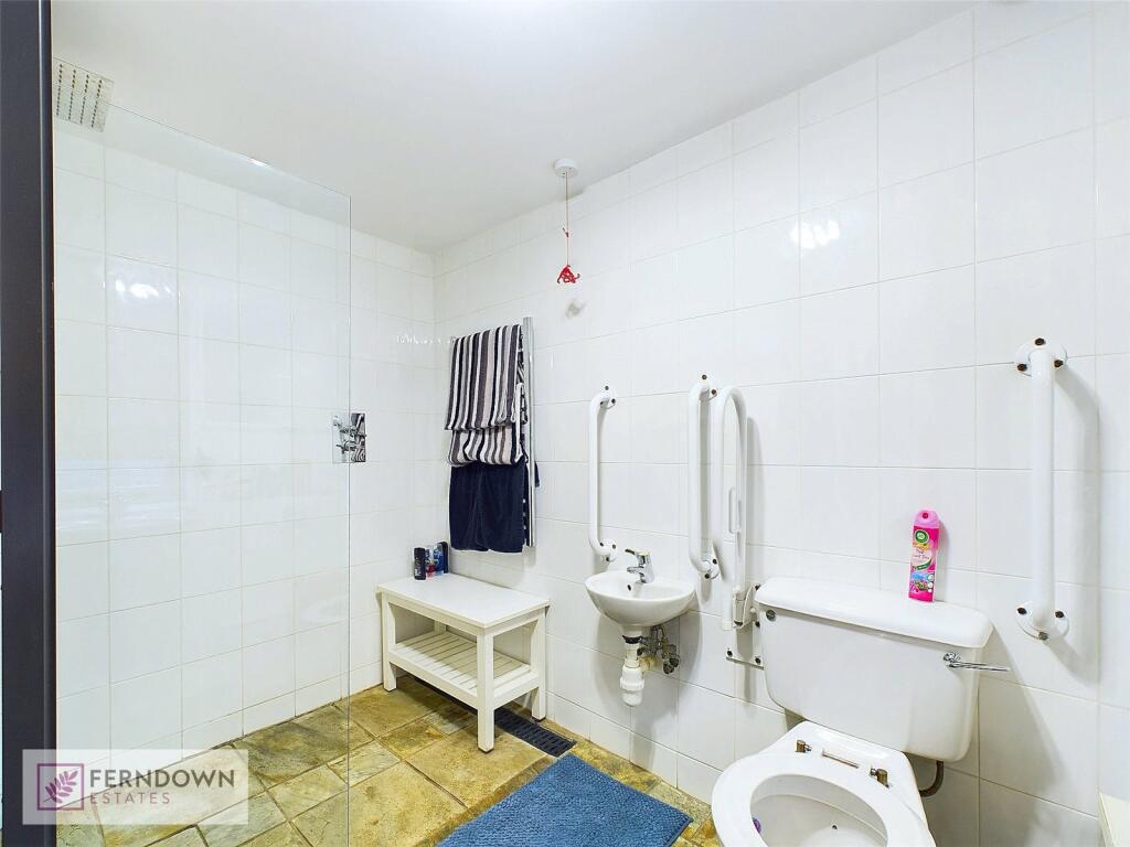 Additional image 8 of Holly Lane, Marston Green, B37