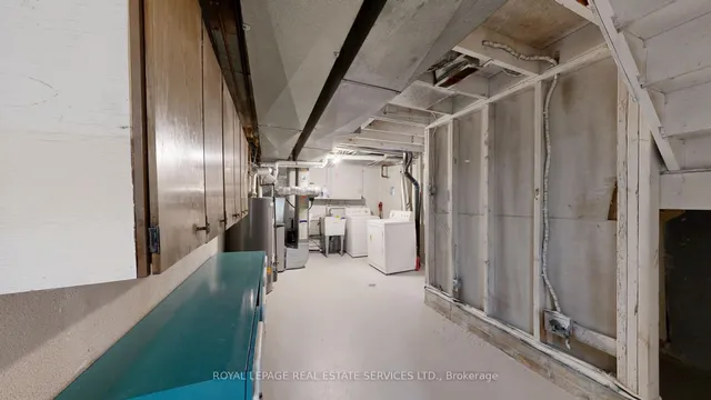 Additional image 34 of 26 Innisfree Crt