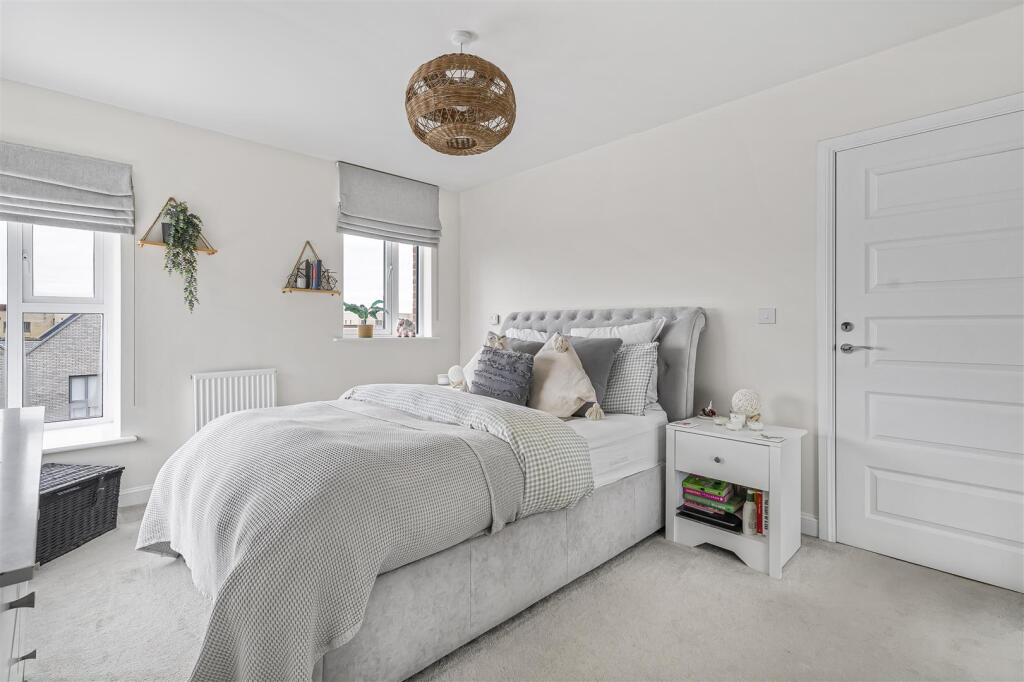 Additional image 14 of Renard Way, Trumpington