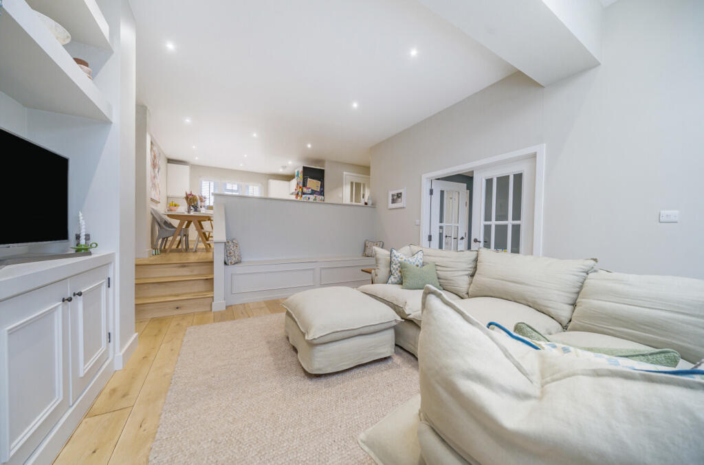 Additional image 13 of Benson Mews, Chislehurst, Kent, BR7