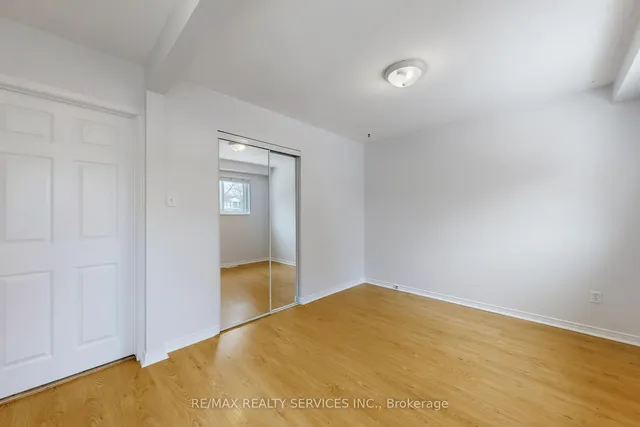 Additional image 33 of 7 Geneva Cres