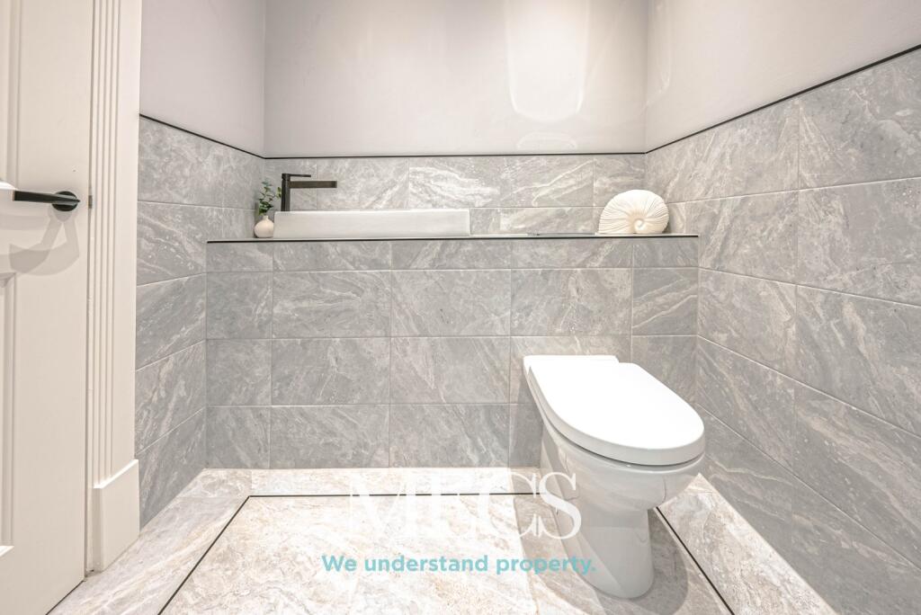 Additional image 14 of Willow Gardens, Lea Green Lane, Wythall, Birmingham, Worcestershire, B47 6AZ