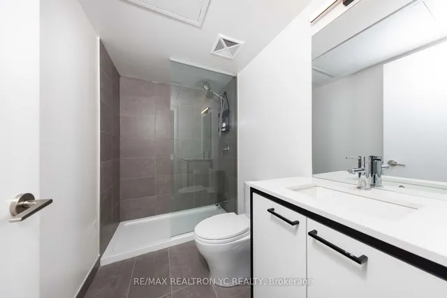 Additional image 11 of 40 Ed Clark Gardens Blvd Unit 6