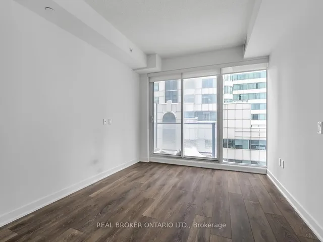 Additional image 4 of 125 Blue Jays Way Unit 1207