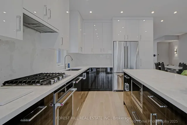 Additional image 11 of 896 Coxwell Ave