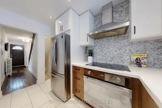 Additional image 19 of 592 Davenport Rd