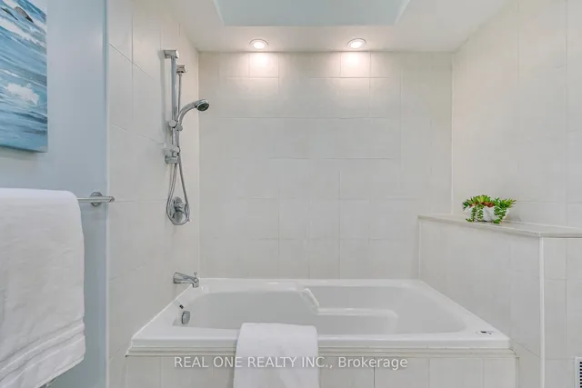 Additional image 26 of 2201 All Saints Cres