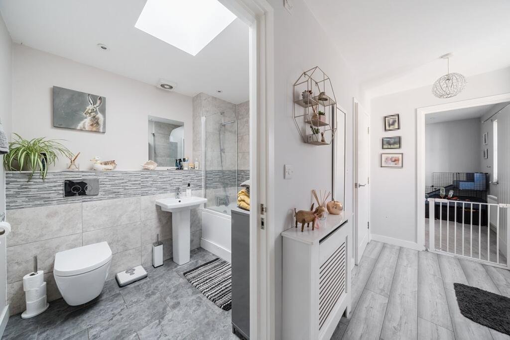 Additional image 14 of Priorygate Court, Castle Cary, BA7