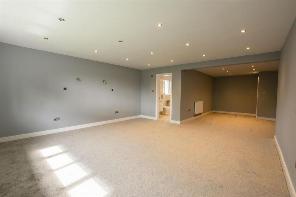 Additional image 17 of Rednal Road, Birmingham, B38