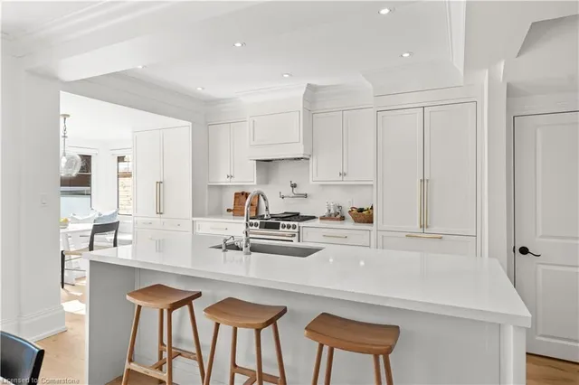 Additional image 18 of 11 Albani St