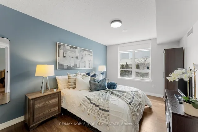 Additional image 24 of 812 Lansdowne Ave Unit 113