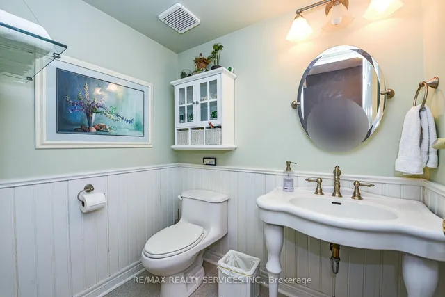 Additional image 30 of 118 Mikado Cres