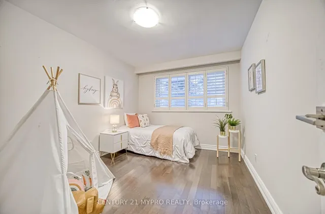 Additional image 22 of 52 Alamosa Dr