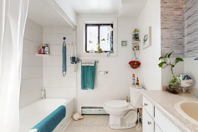 Additional image 21 of 15 Muskoka Ave