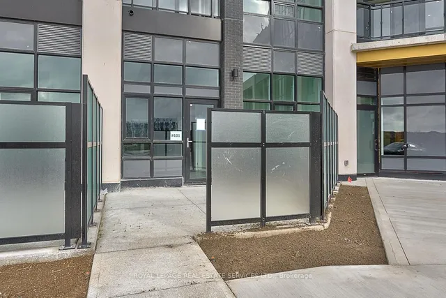 Additional image 19 of 405 Dundas St Unit 101