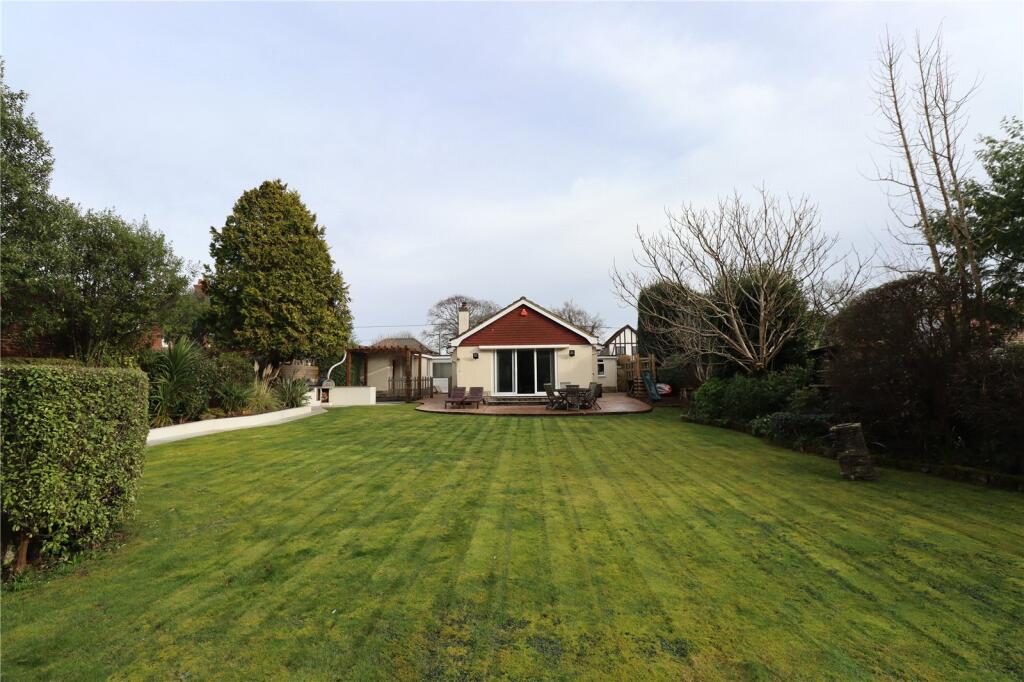 Additional image 21 of Chestnut Avenue, Barton On Sea, Hampshire, BH25