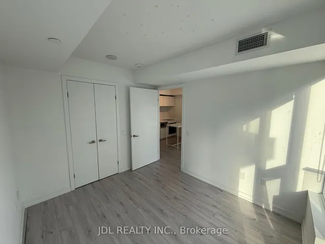 Additional image 16 of 77 Shuter St Unit 1903