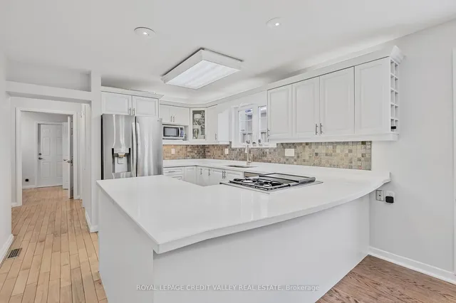 Additional image 16 of 36 Lockton Cres