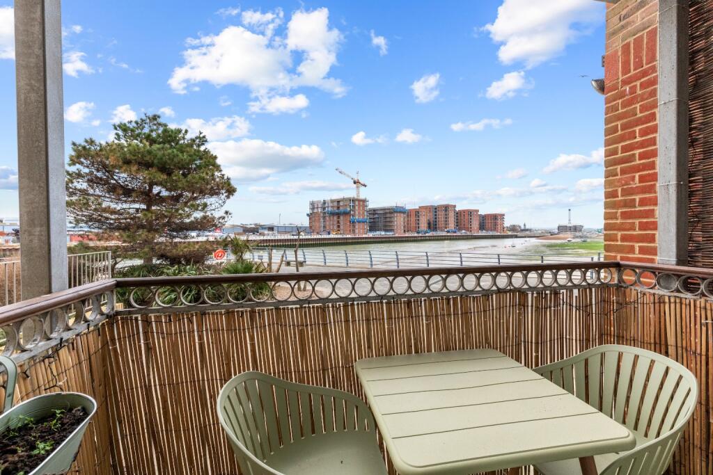 Additional image 5 of Garland Point , Sussex Wharf, Shoreham Beach