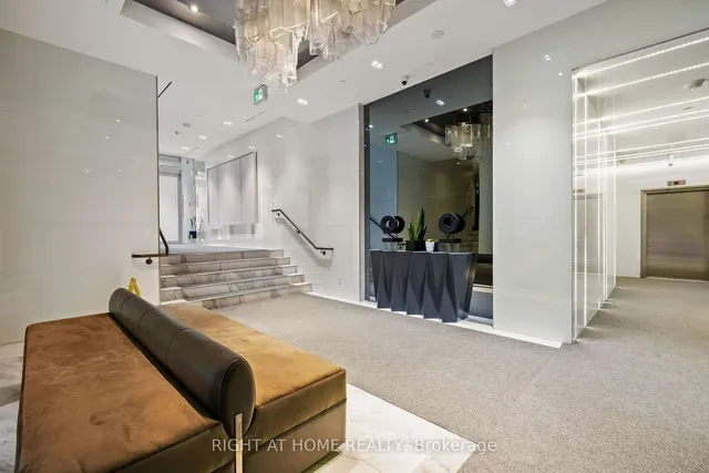 Additional image 29 of 6 Parkwood Ave Unit Th6