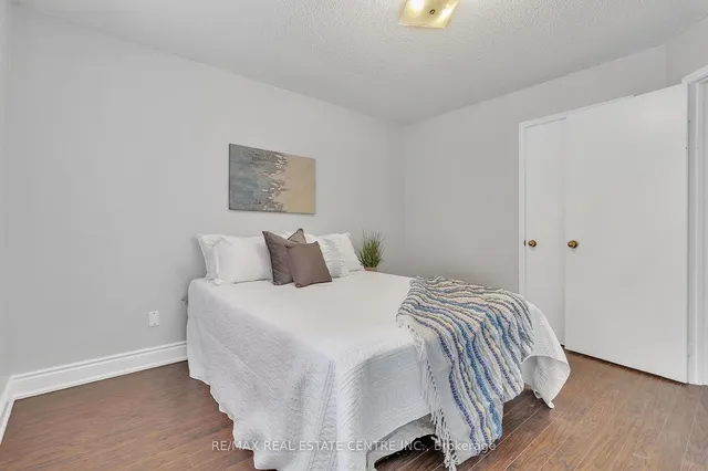 Additional image 26 of 29 Halldorson Tr