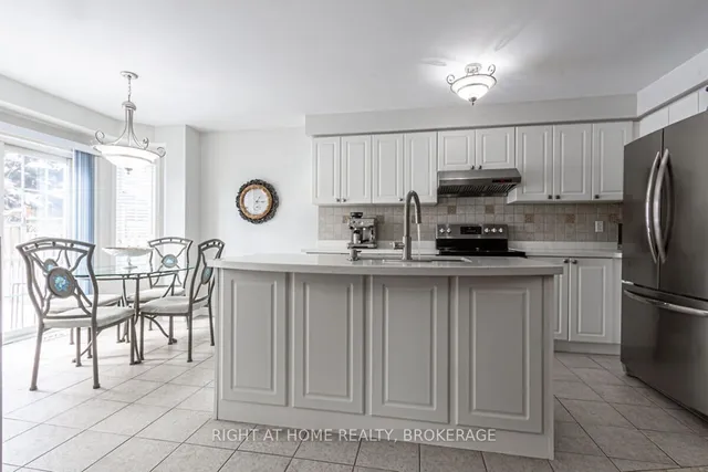 Additional image 11 of 34 Penbridge Circ