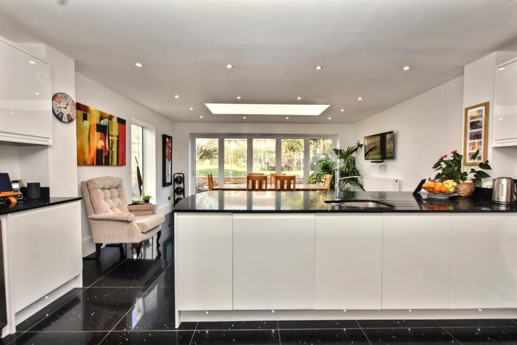 Additional image 15 of Decoy Drive, Eastbourne