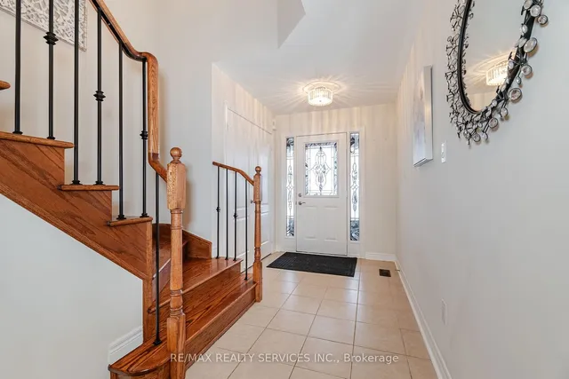 Additional image 5 of 19 Snapdragon Sq