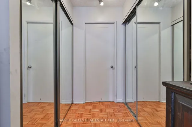 Additional image 3 of 44 St Joseph St Unit 2202