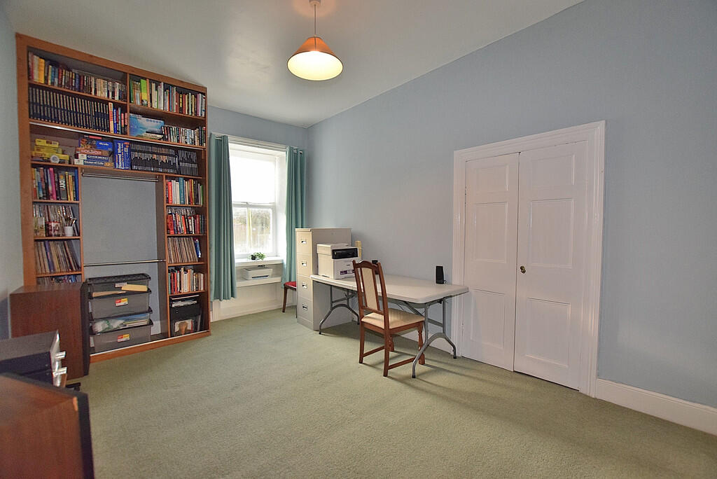 Additional image 12 of Reeth