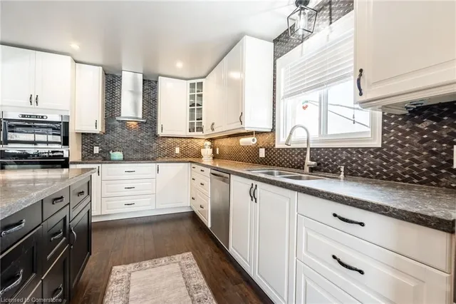 Additional image 10 of 11 Summit Dr