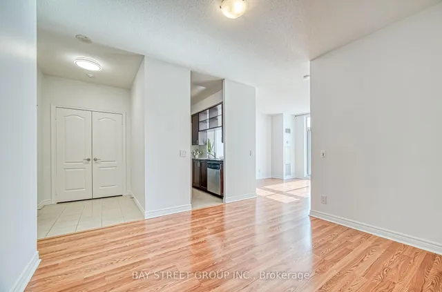 Additional image 5 of 70 Town Centre Crt Unit Ph#3603