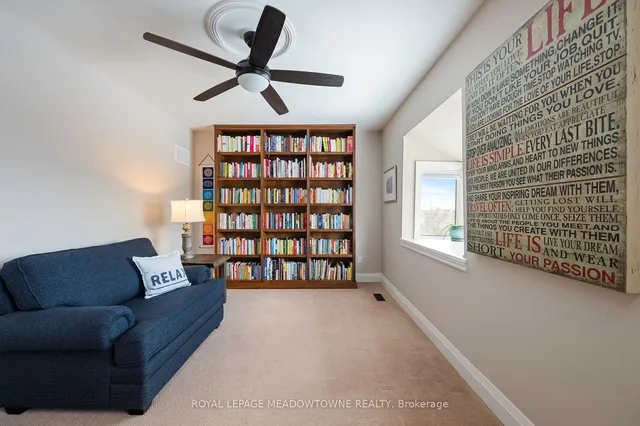 Additional image 35 of 28 Pine Tree Cres