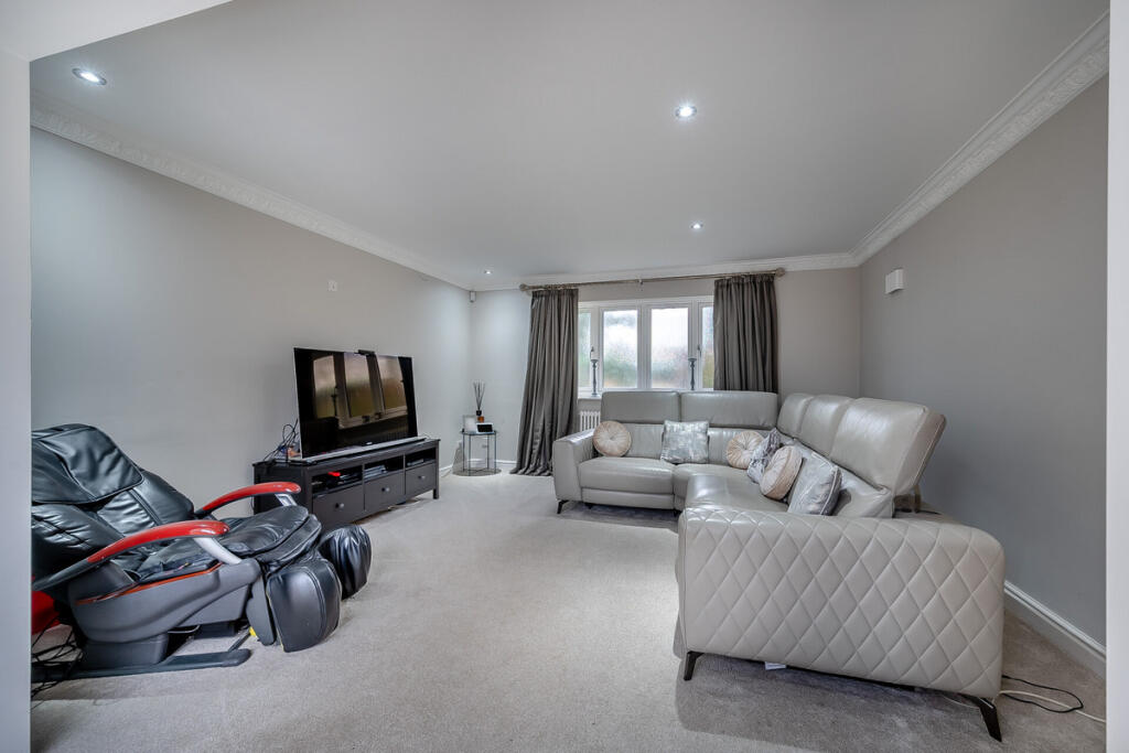 Additional image 9 of The Colesleys, Coleshill, Warwickshire B46 3BU